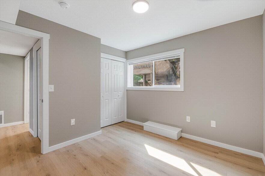 More Photos Of 2706 SE Spruce St, Hillsboro Healthcare For Sale