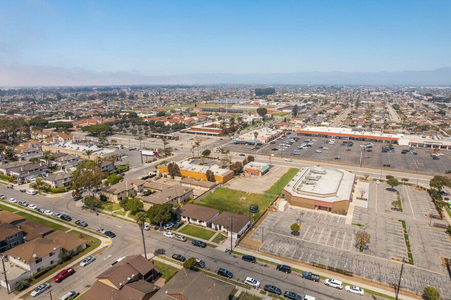 More Photos Of 258 W Pleasant Valley Rd, Oxnard Land For Sale