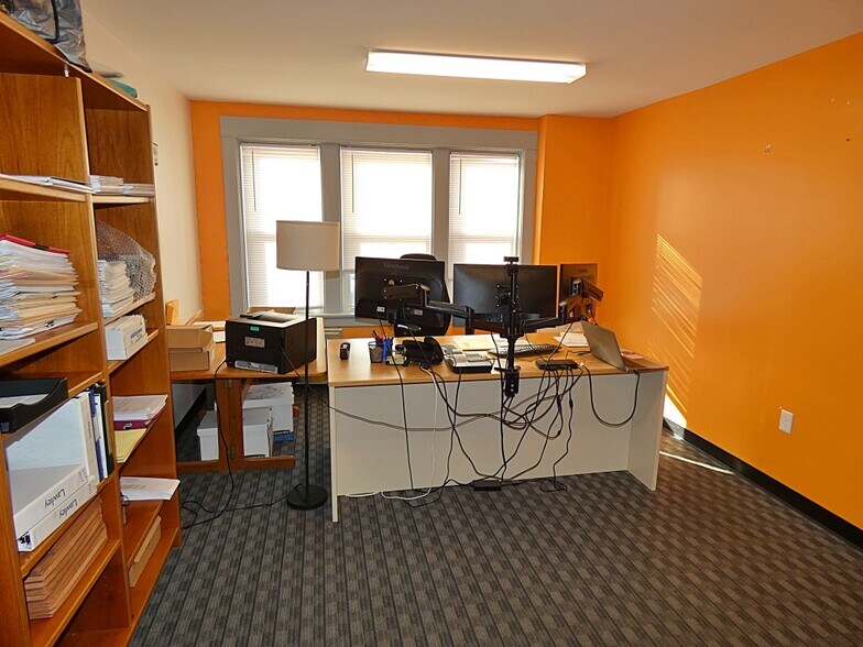 More Photos Of 2495 Elmwood Ave, Buffalo Office For Sale