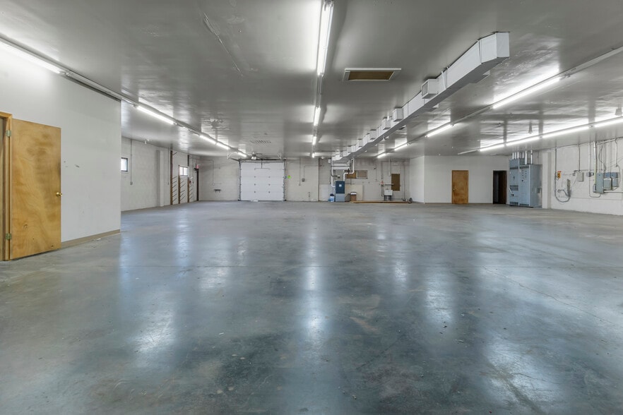 More Photos Of 115 N 2nd Ave, Beech Grove Warehouse For Sale