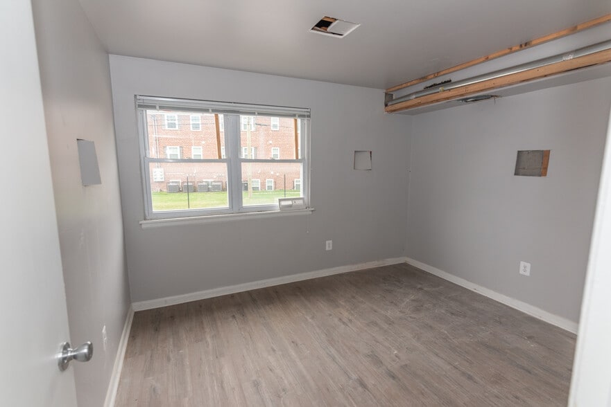 More Photos Of 4907-4921 Frederick Ave, Baltimore Apartments For Sale