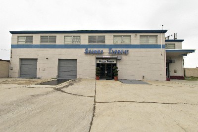Primary Photo Of 6536 Lincoln Way N, Saint Petersburg Warehouse For Sale