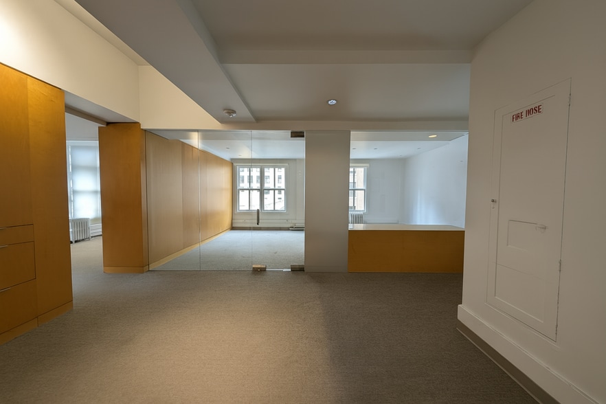 More Photos Of 348-354 Pine St, San Francisco Office For Lease