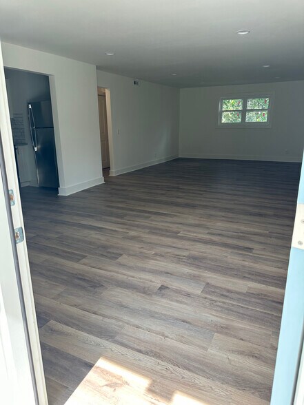 More Photos Of 125 Jones St, Blue Ridge Apartments For Sale