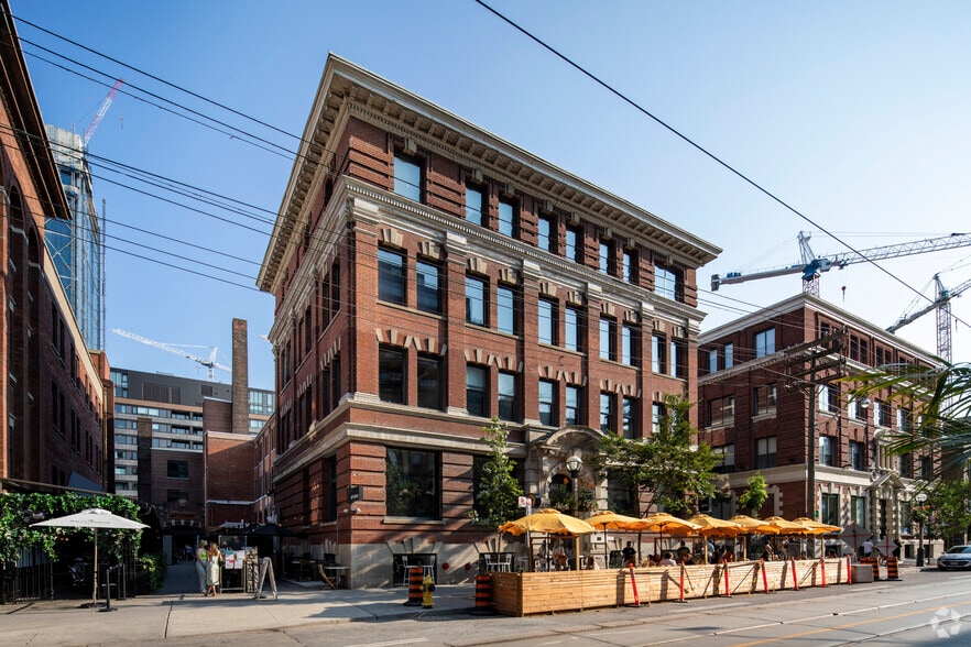 More Photos Of 461 King St W, Toronto Office For Lease