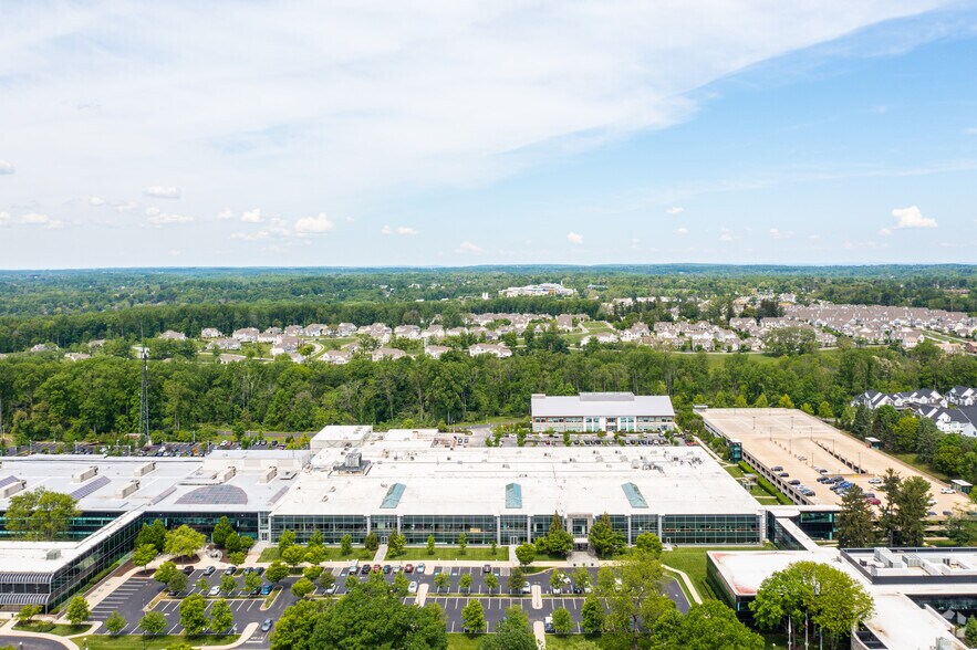More Photos Of 3805 West Chester Pike, Newtown Square Office For Lease