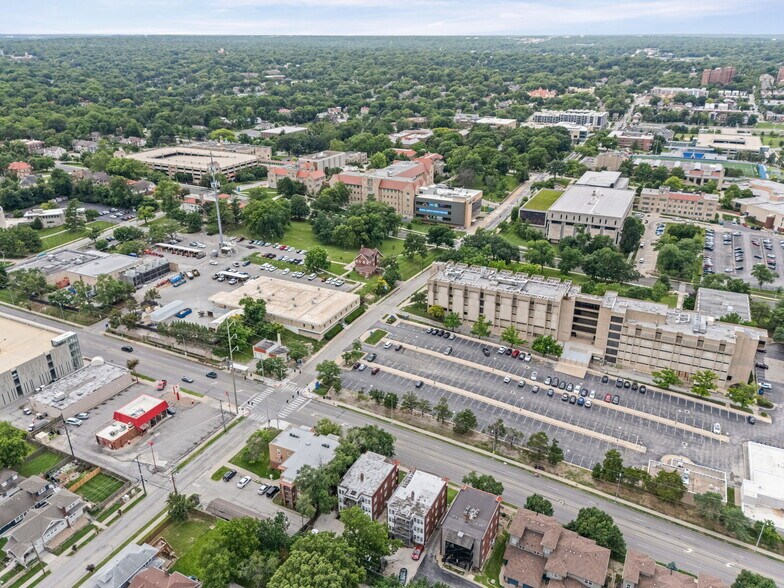 More Photos Of 5029-5035 Troost ave, Kansas City Multifamily For Sale