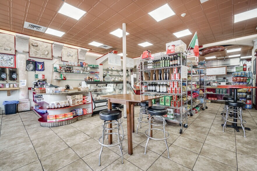 More Photos Of 988-994 Main St, Springfield Storefront Retail Residential For Sale