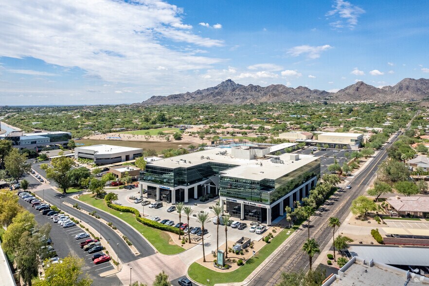 More Photos Of 5090 N 40th St, Phoenix Office For Lease