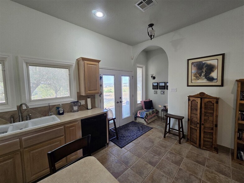 More Photos Of 543 County Road 4620, Kempner Land For Sale