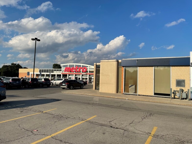 More Photos Of 152-160 Main St S, Brampton Unknown For Lease