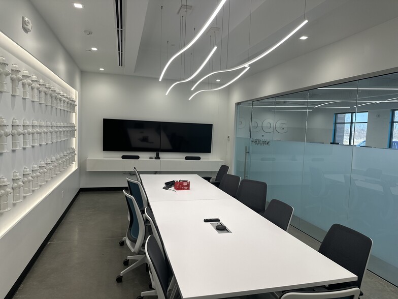 More Photos Of 1808 SW Magazine Rd, Ankeny Office For Lease