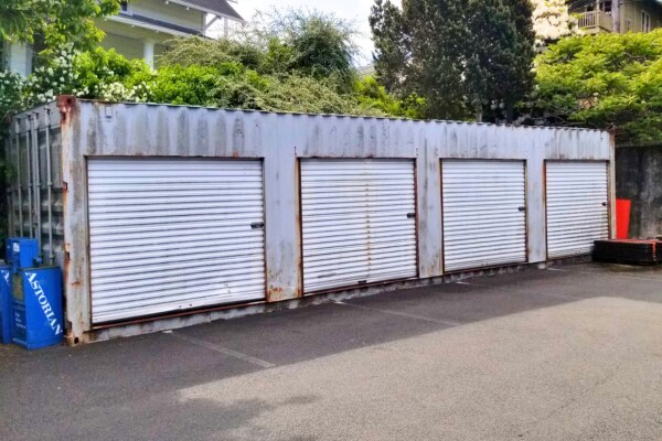 More Photos Of 949 Exchange St, Astoria Light Manufacturing For Sale