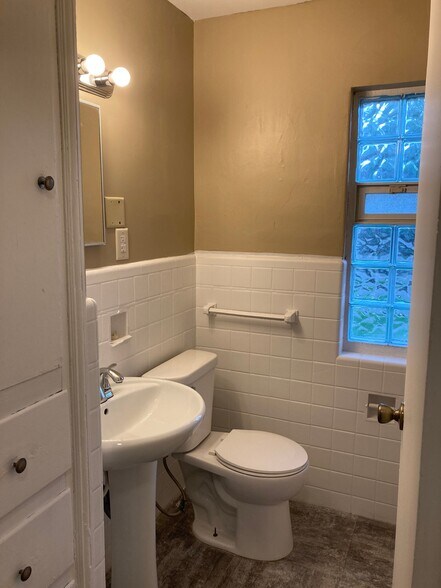 More Photos Of 2921 N Main St, Dayton Apartments For Sale