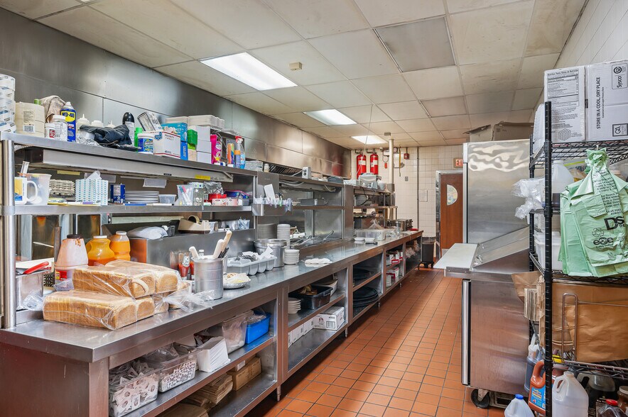 More Photos Of 808 Blackwood Clementon Rd, Pine Hill Restaurant For Sale