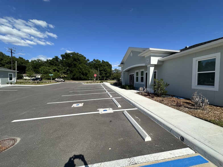 More Photos Of 708 Cactus Ridge Cir, Seffner Medical For Lease