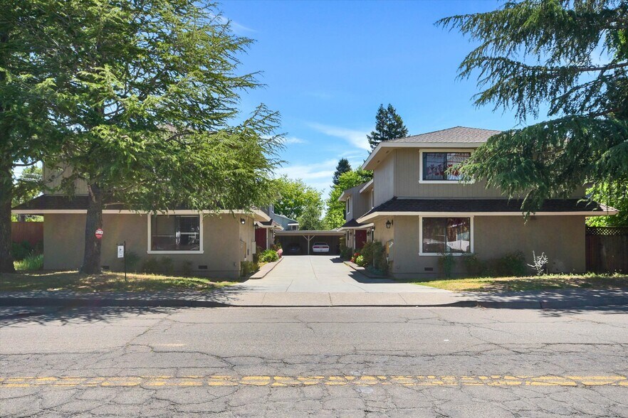 More Photos Of 1048 7th St, Novato Multifamily For Sale