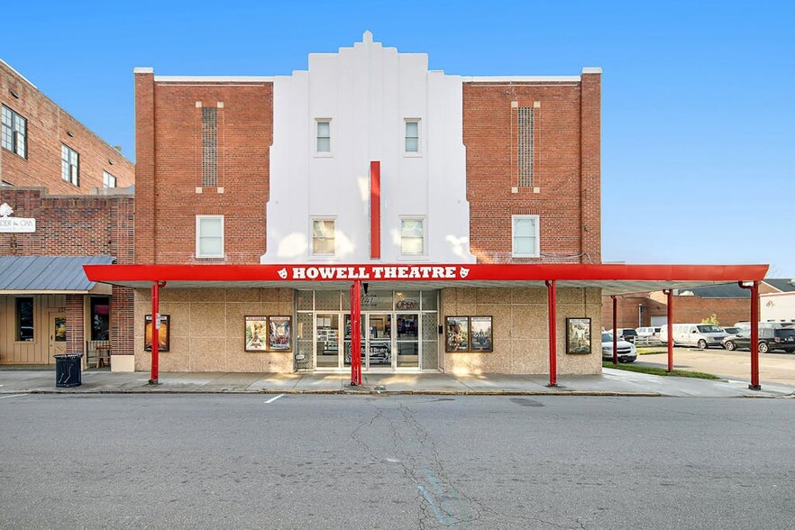 Primary Photo Of 141 S Third St, Smithfield Movie Theatre For Sale