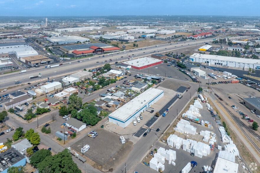 More Photos Of 5347-5353 Sherman St, Denver Warehouse For Lease