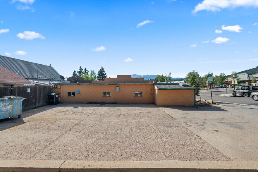 More Photos Of 222 W Midland Ave, Woodland Park Storefront For Sale