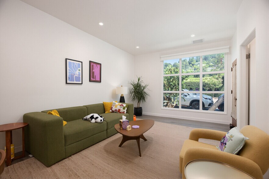More Photos Of 1913-1915 Hyperion Ave, Los Angeles Loft Creative Space For Sale