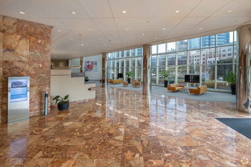 More Photos Of 225 Water St, Jacksonville Office For Lease