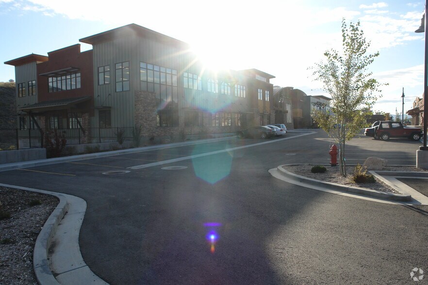 More Photos Of 2700 Rasmussen Rd, Park City Unknown For Lease