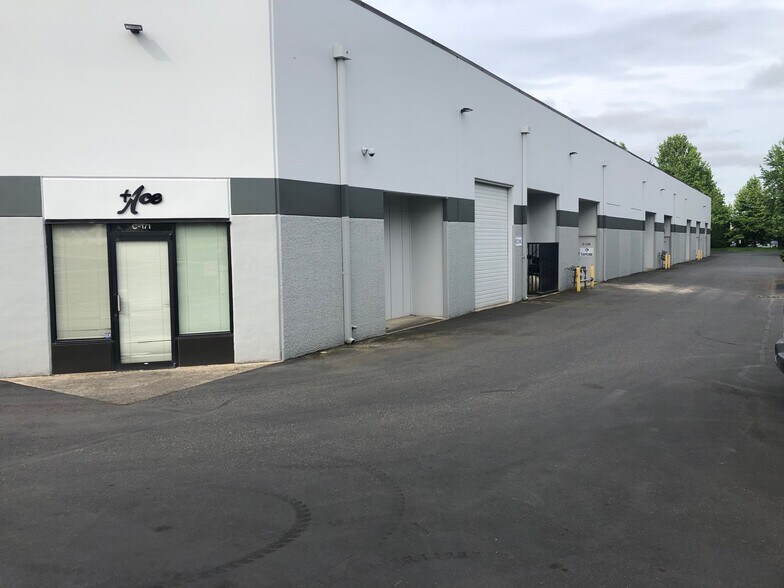 More Photos Of 12606 NE 95th St, Vancouver Warehouse For Lease