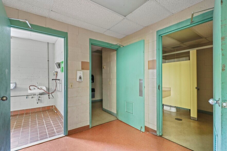 More Photos Of 635 Sutton Creek Rd, Harding Schools For Sale