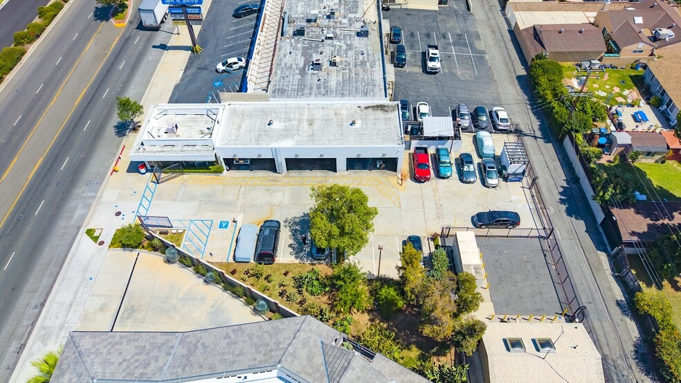 More Photos Of 14706 Whittier Blvd, Whittier Auto Repair For Sale