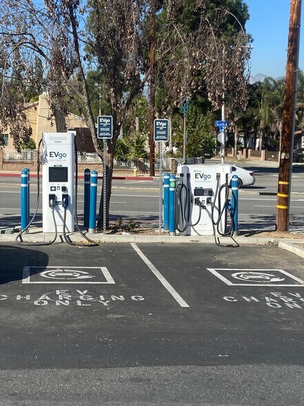 More Photos Of 508-560 S Workman Mill Rd, La Puente Unknown For Lease