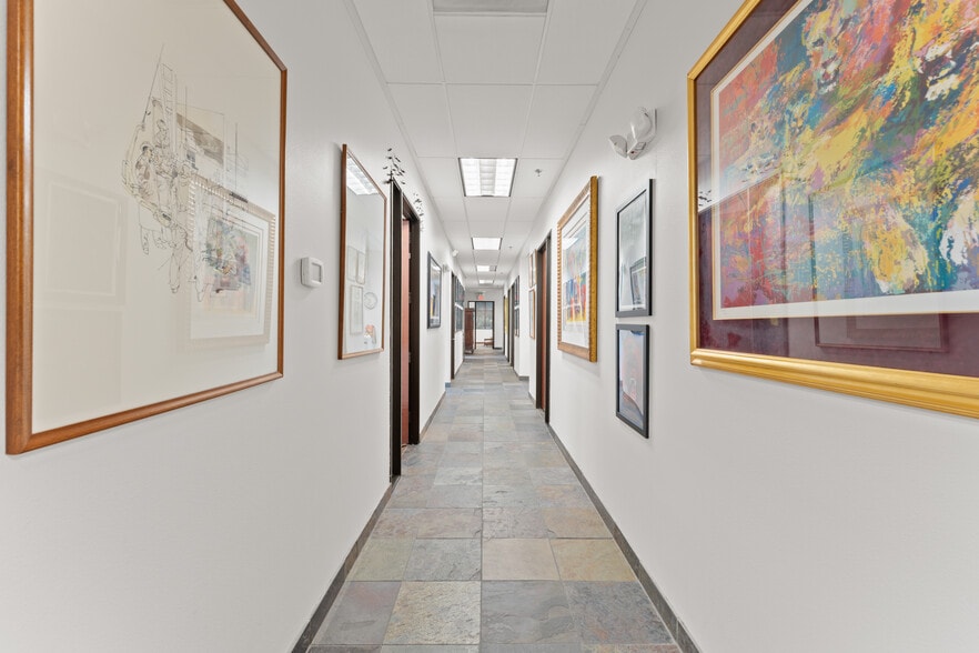 More Photos Of 139 E Warm Springs Rd, Las Vegas Office For Sale