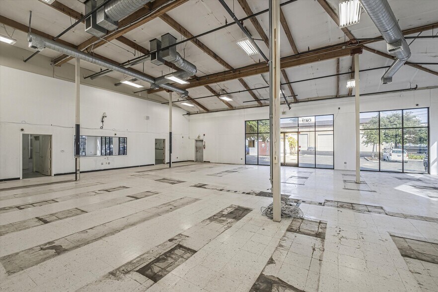 More Photos Of 3545 Soquel Dr, Soquel Auto Repair For Lease