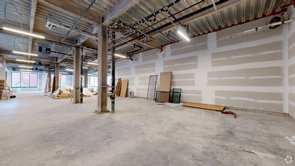Primary Photo Of 700 N Delaware Ave, Philadelphia Apartments For Lease