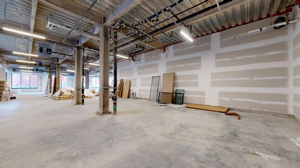 Primary Photo Of 700 N Delaware Ave, Philadelphia Apartments For Lease