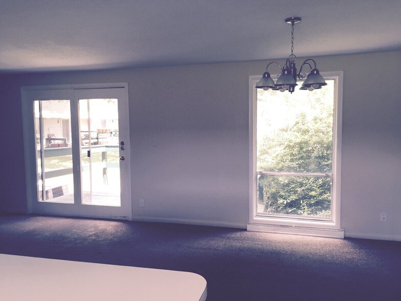 More Photos Of 4973-5271 Tuscarora Rd, Niagara Falls Apartments For Sale