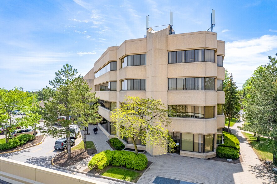 More Photos Of 4040 Finch Ave E, Toronto Medical For Lease