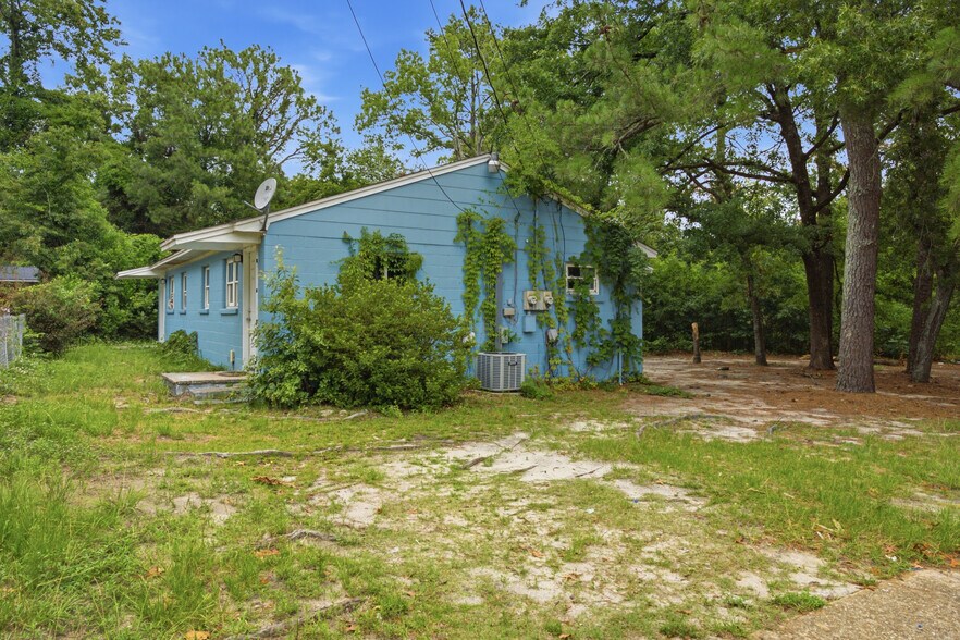 More Photos Of , Fayetteville Specialty For Sale
