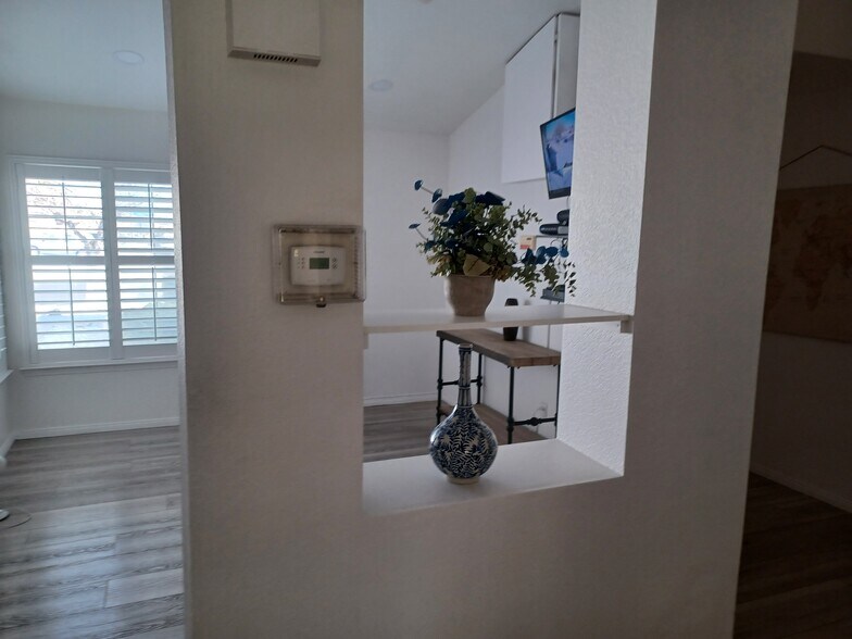 More Photos Of 13943 Trigger Ln, Victorville Healthcare For Sale