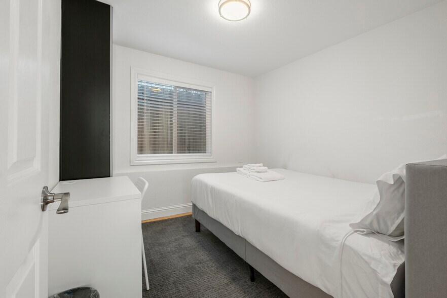 More Photos Of 1628 Tyler St, Berkeley Apartments For Sale