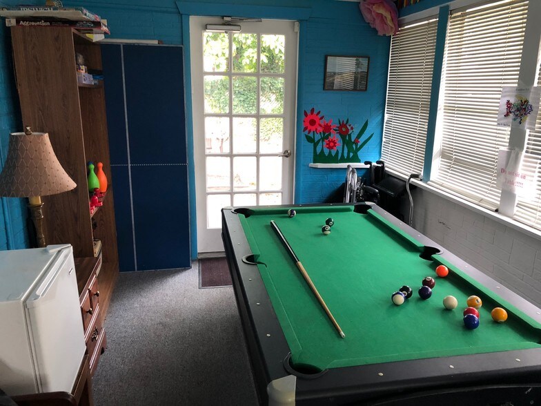 More Photos Of 814 W 37th St, Norfolk Assisted Living For Sale