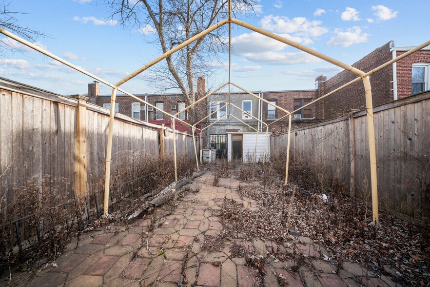 More Photos Of 200-17 Linden Blvd, Saint Albans Medical For Sale