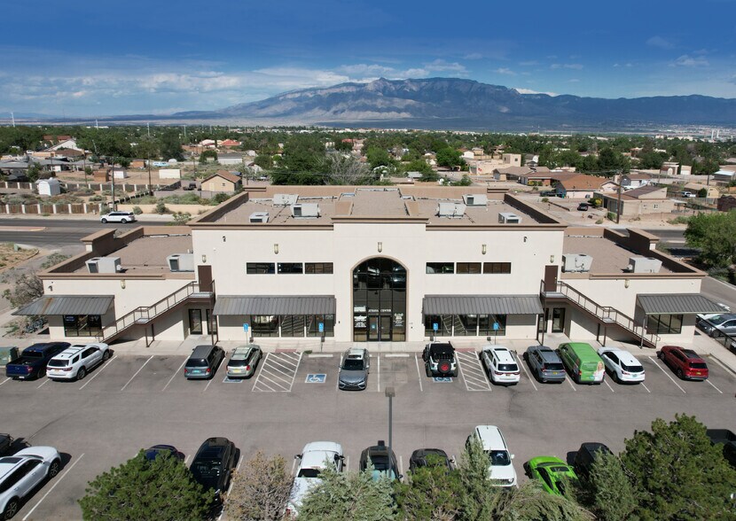 Primary Photo Of 1101 Golf Course Rd SE, Rio Rancho Medical For Sale