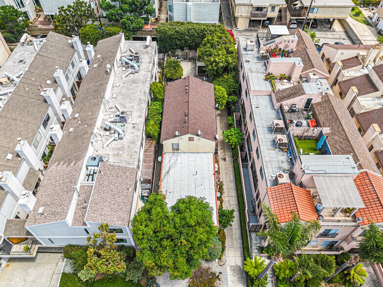 More Photos Of 1728 Granville Ave, Los Angeles Apartments For Sale