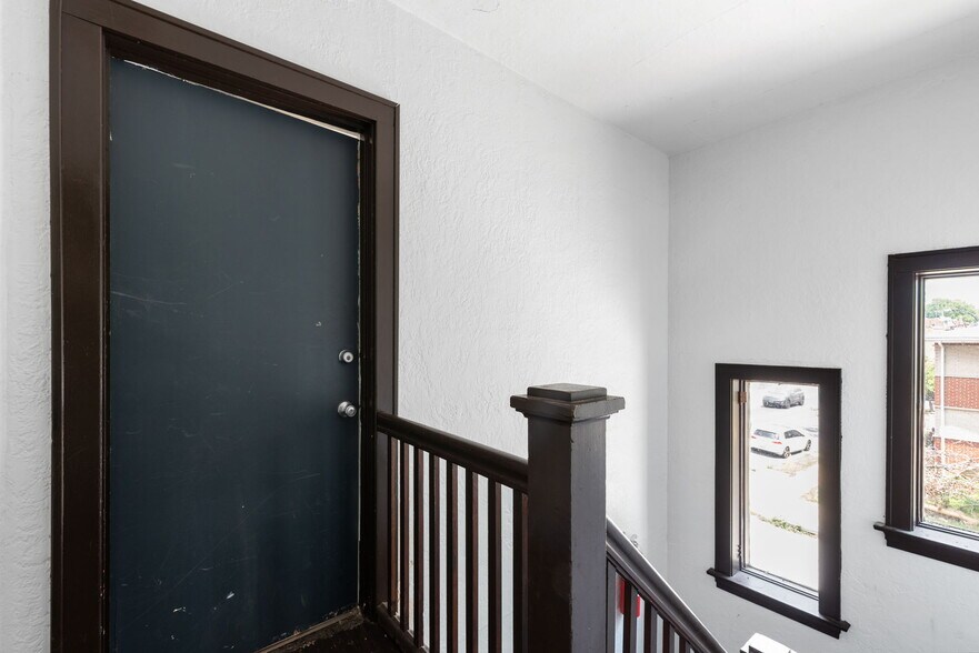 More Photos Of 5000 Virginia Ave, Saint Louis Apartments For Sale