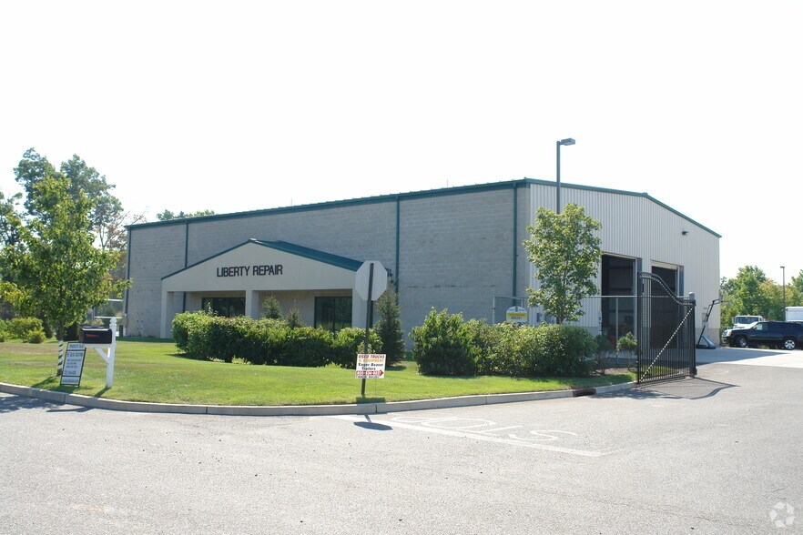 444 Hartle St, Sayreville, NJ 08872 Service For Sale