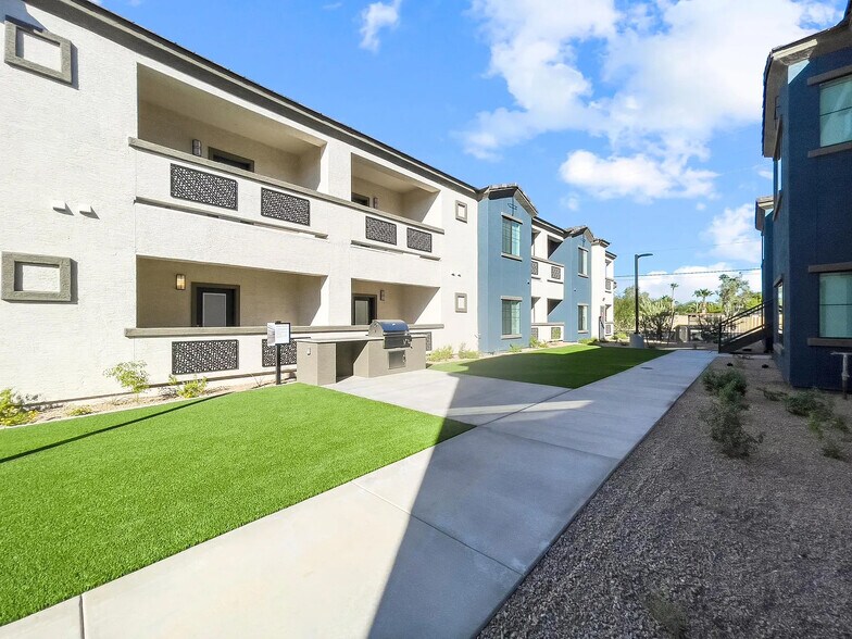 More Photos Of , Phoenix Multifamily For Sale