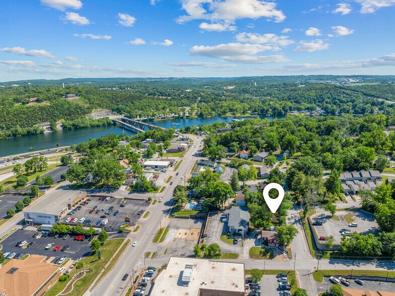 More Photos Of 500 S 2nd St, Branson Specialty For Sale
