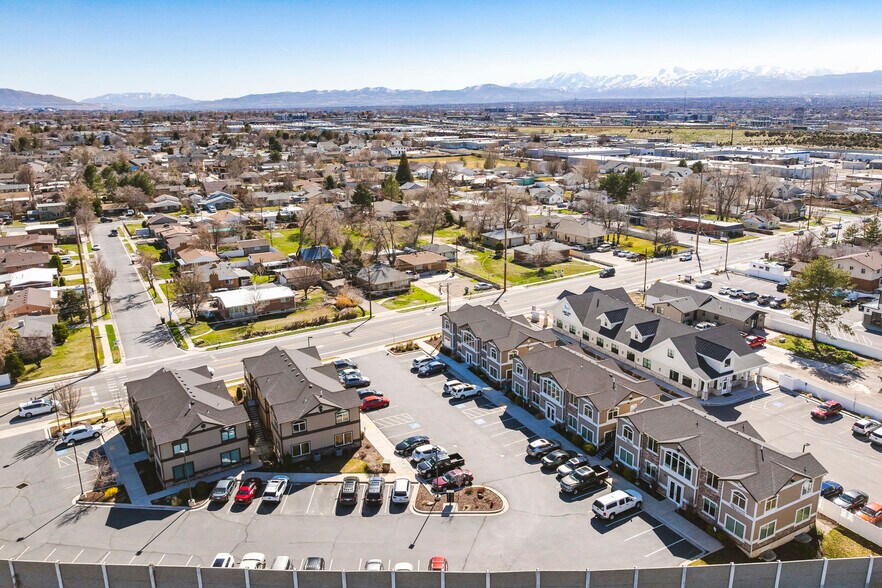 More Photos Of 118 W Winchester St, Murray Specialty For Sale