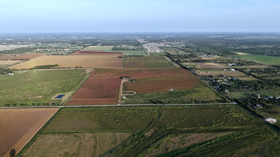 More Photos Of 0 Becker Lane, Del Valle Land For Sale